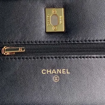 Chanel AP4282 19 Peněženka na řetízku Lesklá jehněčí kůže  Imitace perel a zlatý kov Černá