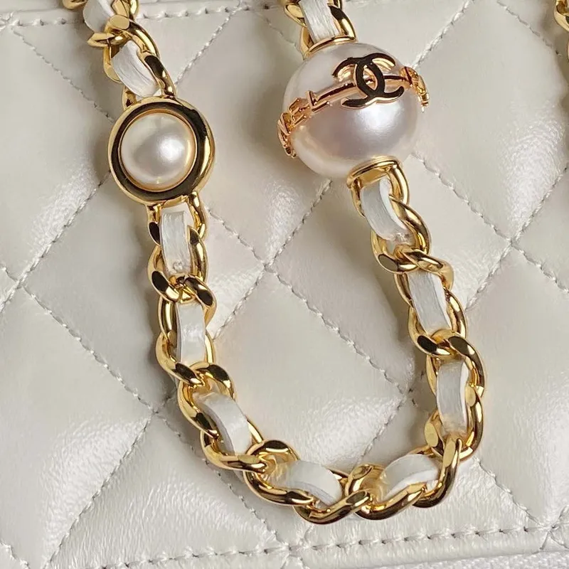 Chanel AP4285 Clutch Pearl s řetízkem Vanity Box taška Bílá