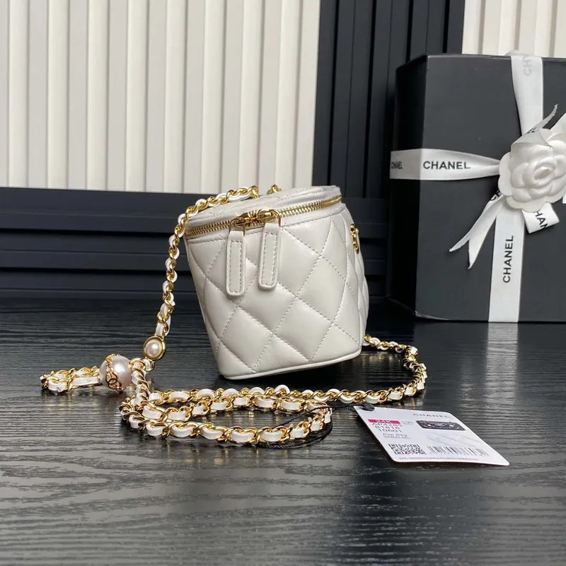 Chanel AP4285 Clutch Pearl s řetízkem Vanity Box taška Bílá