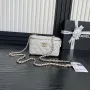 Chanel AP4301 Clutch Embossed Rhinestone s řetízkem Vanity Box taška bílá