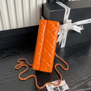 Chanel 25A AS5167 Malá kabelka z jehněčí kůže, oranžová