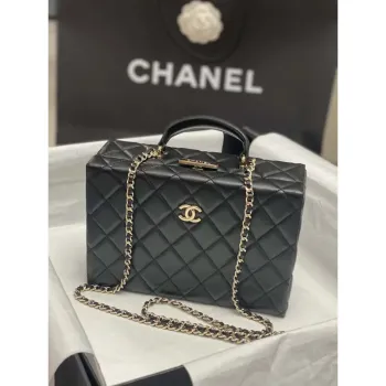 Chanel 25A AS5167 Malá kabelka z jehněčí kůže, černá