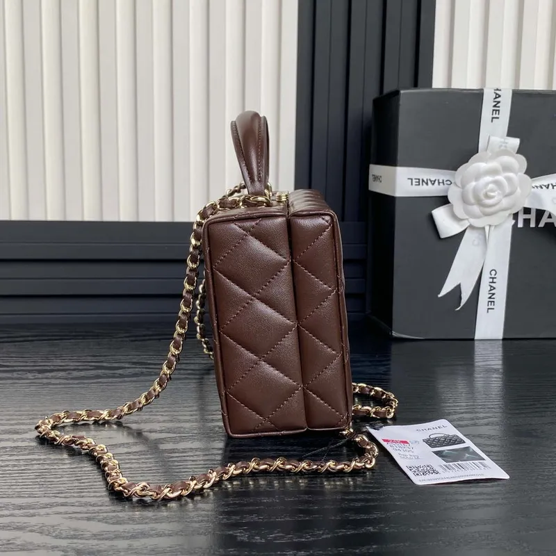 Chanel 25A AS5167 Malá kabelka z jehněčí kůže, tmavě hnědá