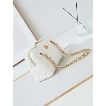 Chanel 24K Nová bowlingová koule z voskované jehněčí kůže AS5152 Bílé zlato