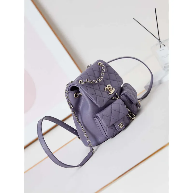 Batoh Chanel AS3860 z lesklé telecí kůže se zlatým a světle fialovým vzorem