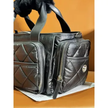 Chanel AS4364 Velká taška na bowling z nylonu a stříbrného kovu, černá