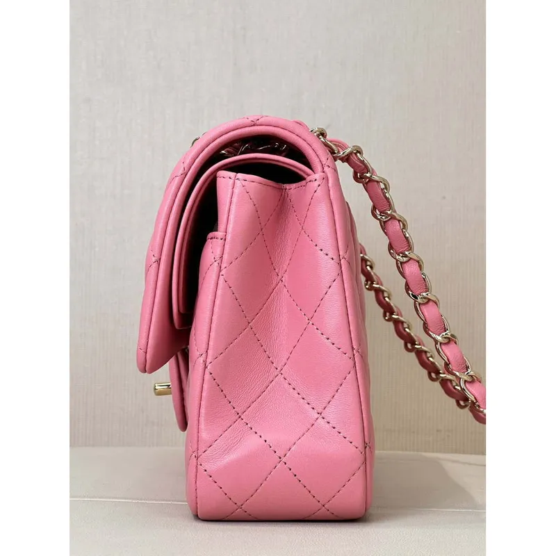 Chanel A01112 Flap Classic 11.12 Kabelka Jehněčí kůže a zlatý kov Růžová