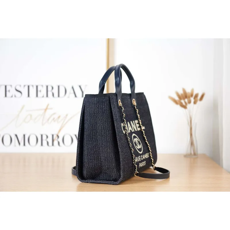 Chanel AS3257 Malá nákupní taška Směs vláken Telecí kůže a zlatý kov CC8010