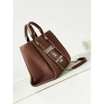 Chanel AS3257 Malá nákupní taška Směs vláken Telecí kůže a zlatý kov Hnědá