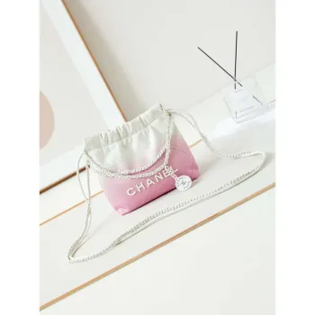 Chanel 22 Mini kabelka z lakované telecí kůže s gradientem a lakovaným kovem AS3980 bílá a světle růžová