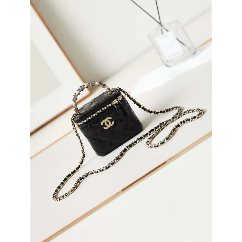 Chanel AP3805 Mini Clutch Lambskin Vanity Box taška s perlovým uchem, černá