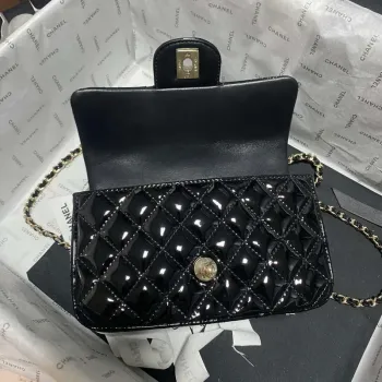 Chanel AS2431 Mini klopová kabelka Z telecí kůže a zlatého kovu Černá
