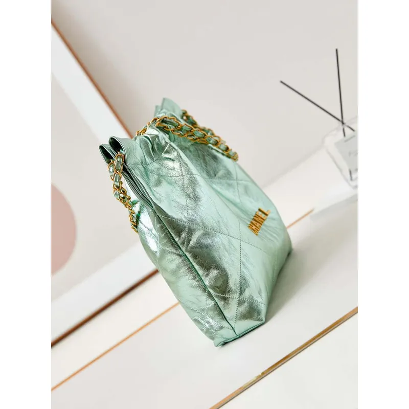 Chanel 22 Malá kabelka Fantasy barva Telecí kůže a zlatý kov AS3260 Zelená