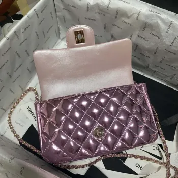 Chanel AS2431 Mini klopová zrcátková telecí kůže Metalická telecí kůže a zlatý kov Fialová