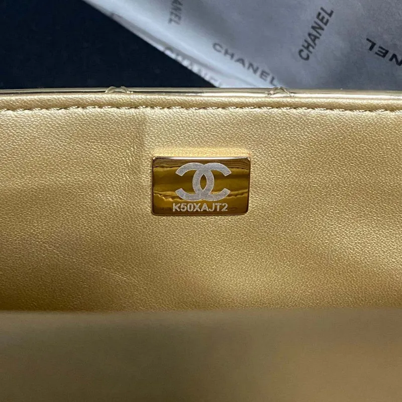 Chanel AS2431 Mini klopová zrcadlová telecí kůže Metalická telecí kůže a zlatý kov Zlato