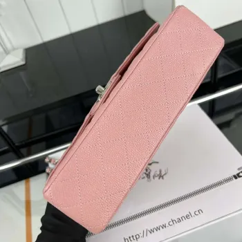 Chanel A01112 Klasická kabelka s klopou Zrnité telecí kůže a stříbrný kov Růžová