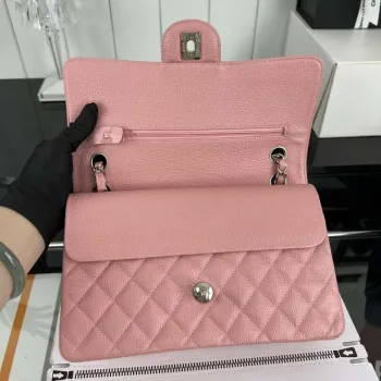 Chanel A01112 Klasická kabelka s klopou Zrnité telecí kůže a stříbrný kov Růžová