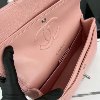 Chanel A01112 Klasická kabelka s klopou Zrnité telecí kůže a stříbrný kov Růžová