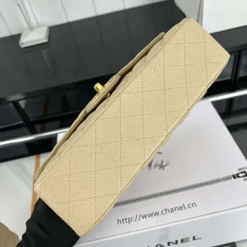 Chanel A01112 Klasická kabelka s klopou Zrnité telecí kůže a zlatý kov Meruňková