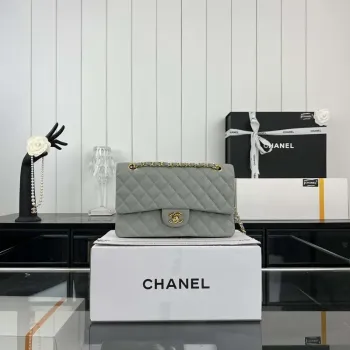 Chanel A01112 Flap Classic 11.12 Kabelka Zrnité telecí kůže a zlatý kov Šedá