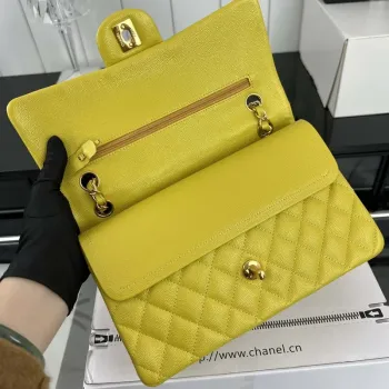 Chanel A01112 Klopová klasická kabelka 11.12 Zrnité telecí kůže a zlatý kov Žlutá