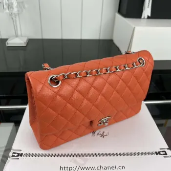 Chanel A01112 Flap Classic 11.12 Kabelka Zrnité telecí kůže a stříbrný kov Oranžová
