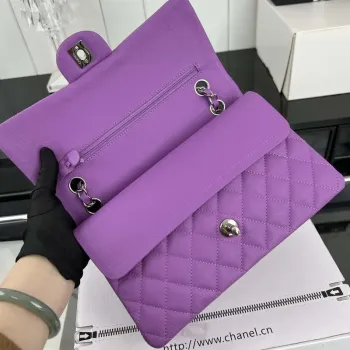 Chanel A01112 Flap Classic 11.12 Kabelka Zrnité telecí kůže a stříbrný kov Orchidej