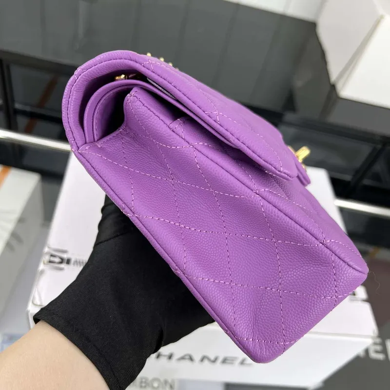 Chanel A01112 Klopová klasická kabelka 11.12 Zrnité telecí kůže a zlatý kov Orchidej