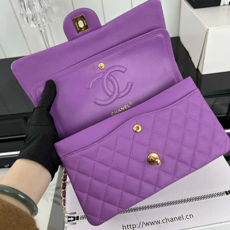 Chanel A01112 Klopová klasická kabelka 11.12 Zrnité telecí kůže a zlatý kov Orchidej