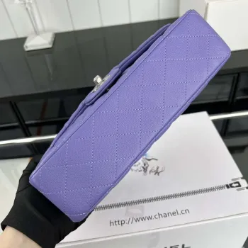 Chanel A01112 Klopová klasická kabelka 11.12 Zrnité telecí kůže a stříbrný kov Fialová