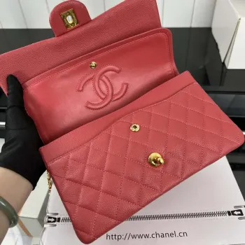 Chanel A01112 Flap Classic 11.12 Kabelka Zrnité telecí kůže a zlatý kov Červená