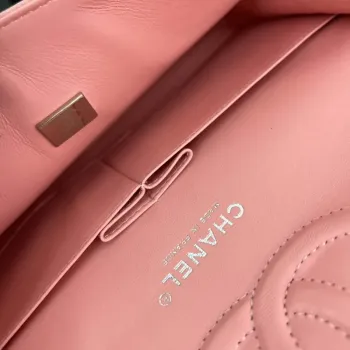 Chanel A01112 Klopová klasická kabelka 11.12 Zrnité telecí kůže a stříbrný kov Růžová