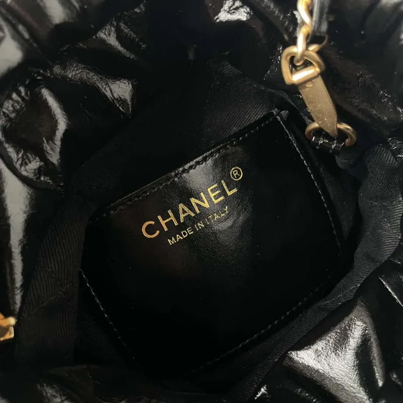 Chanel 22 Mini kabelka AS3980 Lesklá telecí kůže a zlatý kov s ozdobami