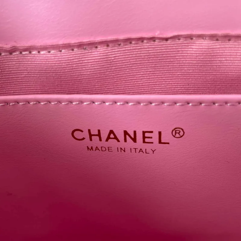 Chanel Messenger Bag telecí kůže a zlatý kov AS4845 růžová jehněčí kůže