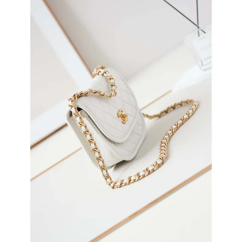 Chanel Messenger Bag telecí kůže a zlatý kov AS4845 bílá jehněčí kůže