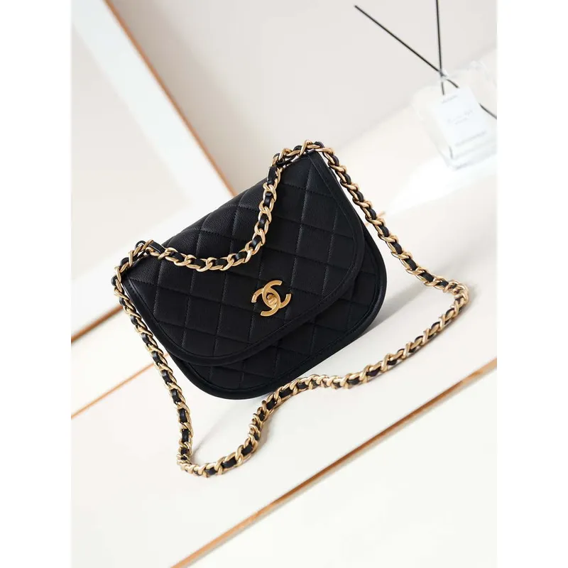 Chanel Messenger Bag telecí kůže a zlatý kov AS4845 černá jehněčí kůže