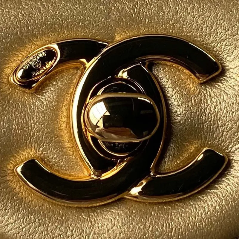 Chanel AS4847 Mini Flap taška s horním uchem Zlatá