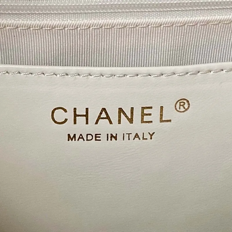 Chanel AS4777 24P Nová taška Hobo z bílé jehněčí kůže