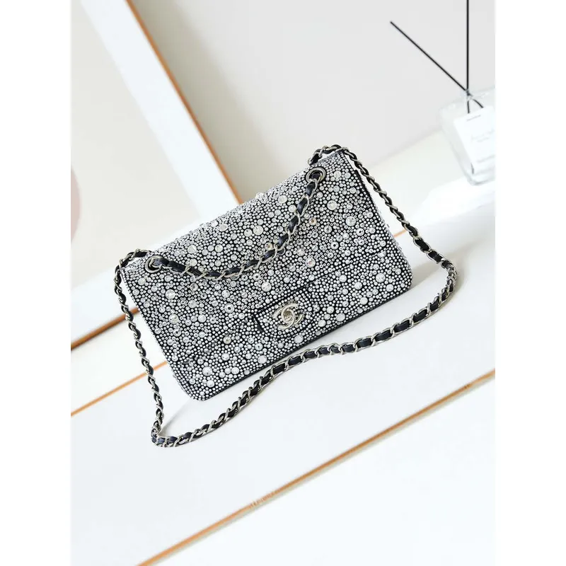 Chanel 24SS A01112 Klasická kabelka s klopou Velký diamantový intarzovaný stříbrný