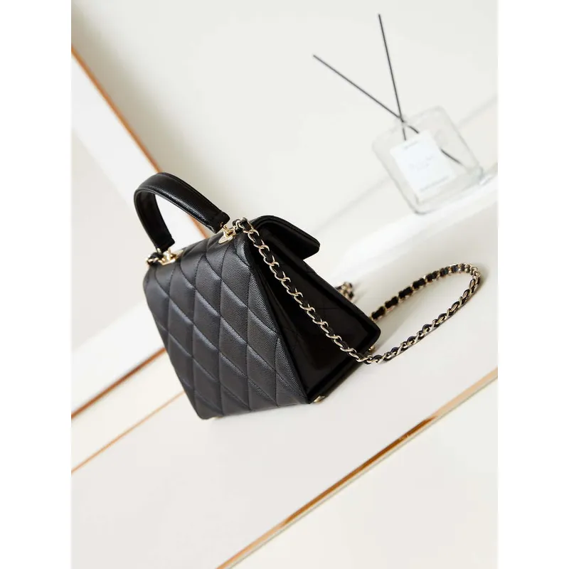 Chanel AS4711  Kelly Bag telecí kůže zlatý kov černá