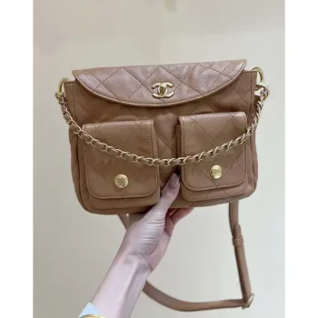 Chanel A99335 Kabelka Hobo z jehněčí kůže a zlatého kovu Hnědá