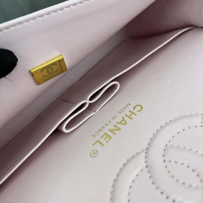 Chanel A01117 Kabelka s klopou Klasická taška Světle růžová jehněčí kůže