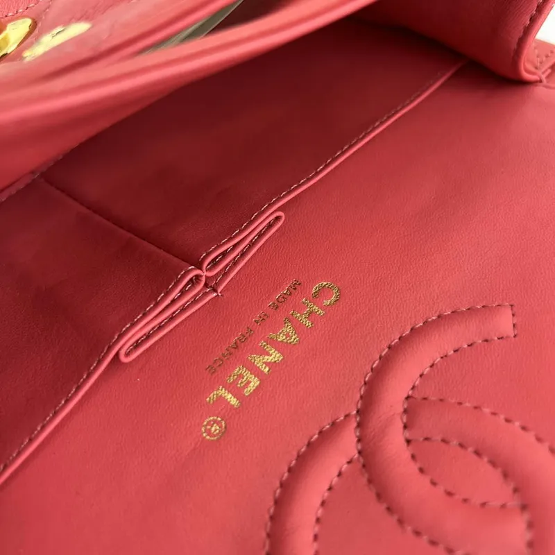 Chanel A01117 Kabelka s klopou Klasická taška Červená jehněčí kůže