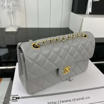 Chanel A01117 Kabelka s klopou Klasická taška Šedá jehněčí kůže