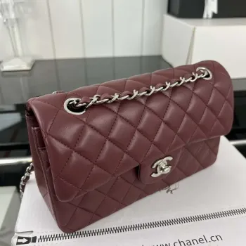 Chanel A01117 Kabelka s klopou Klasická taška Vínově červená jehněčí kůže