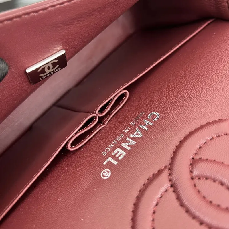 Chanel A01117 Kabelka s klopou Klasická taška Vínově červená jehněčí kůže