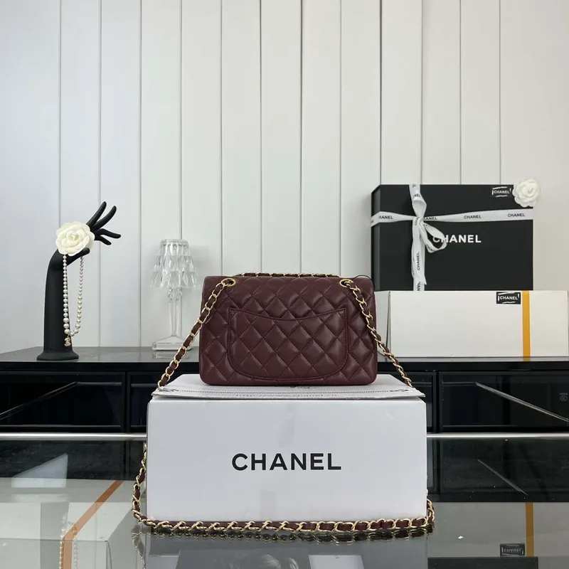 Chanel A01117 Kabelka s klopou Klasická taška Vínově červená jehněčí kůže