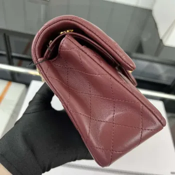 Chanel A01117 Kabelka s klopou Klasická taška Vínově červená jehněčí kůže