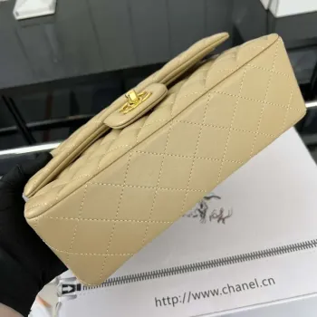 Chanel A01117 Kabelka s klopou Klasická taška Meruňková jehněčí kůže