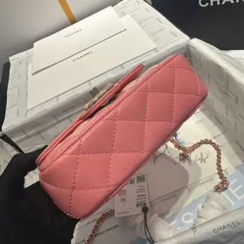 Chanel AS3782 MINI kabelka s klopou 23P smaltovaná zlatá kovová 16 cm růžová